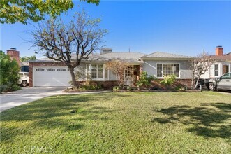 Building Photo - 351 S Parish Pl