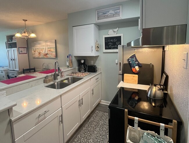 Building Photo - Available Now! Furnished Studio Condo at North Myrtle Beach Golf & Tennis!