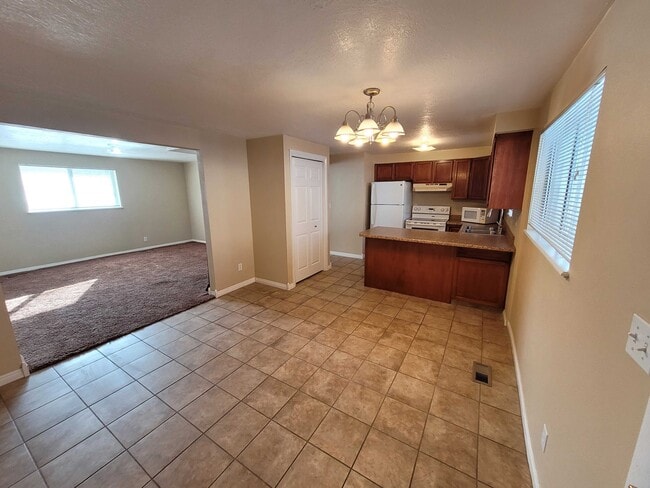 Foto del edificio - 125 W 1100 N