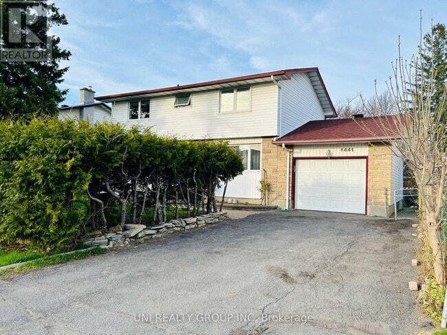 Building Photo - 1441 Fisher Ave