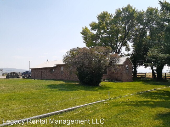 Building Photo - 3 br, 2 bath House - 6788 N Yellowstone