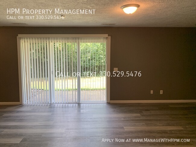 Foto del edificio - 4227 Middlebranch Ave NE