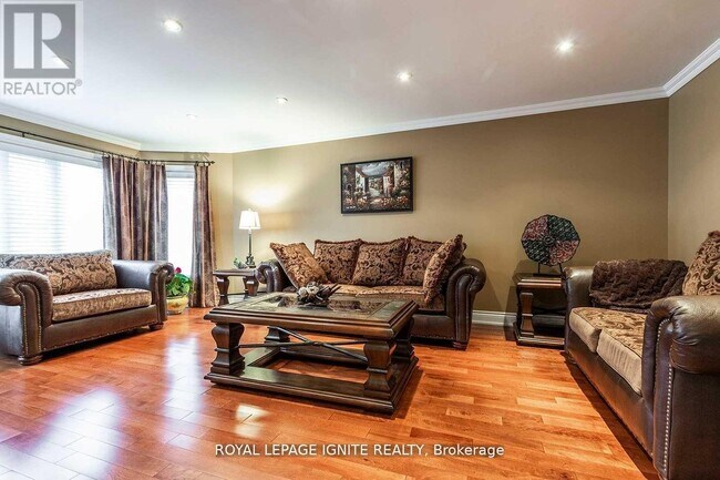 Photo du bâtiment - 16 Chalmers Ct