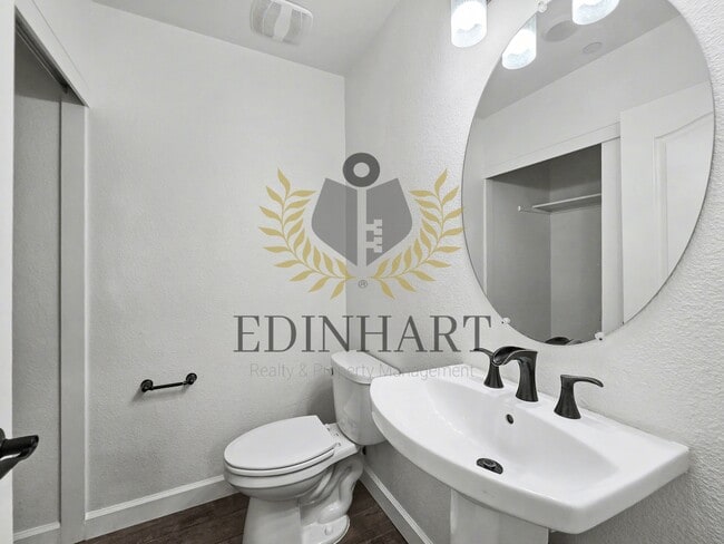 Foto del edificio - 4885 N Backer Ave