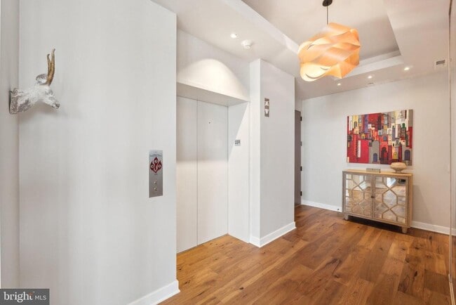 Foto del edificio - 1781 N Pierce St