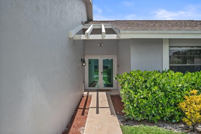 Building Photo - 11371 Torchwood Ct