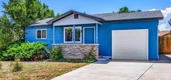 Building Photo - 5 Bridgeport Cir