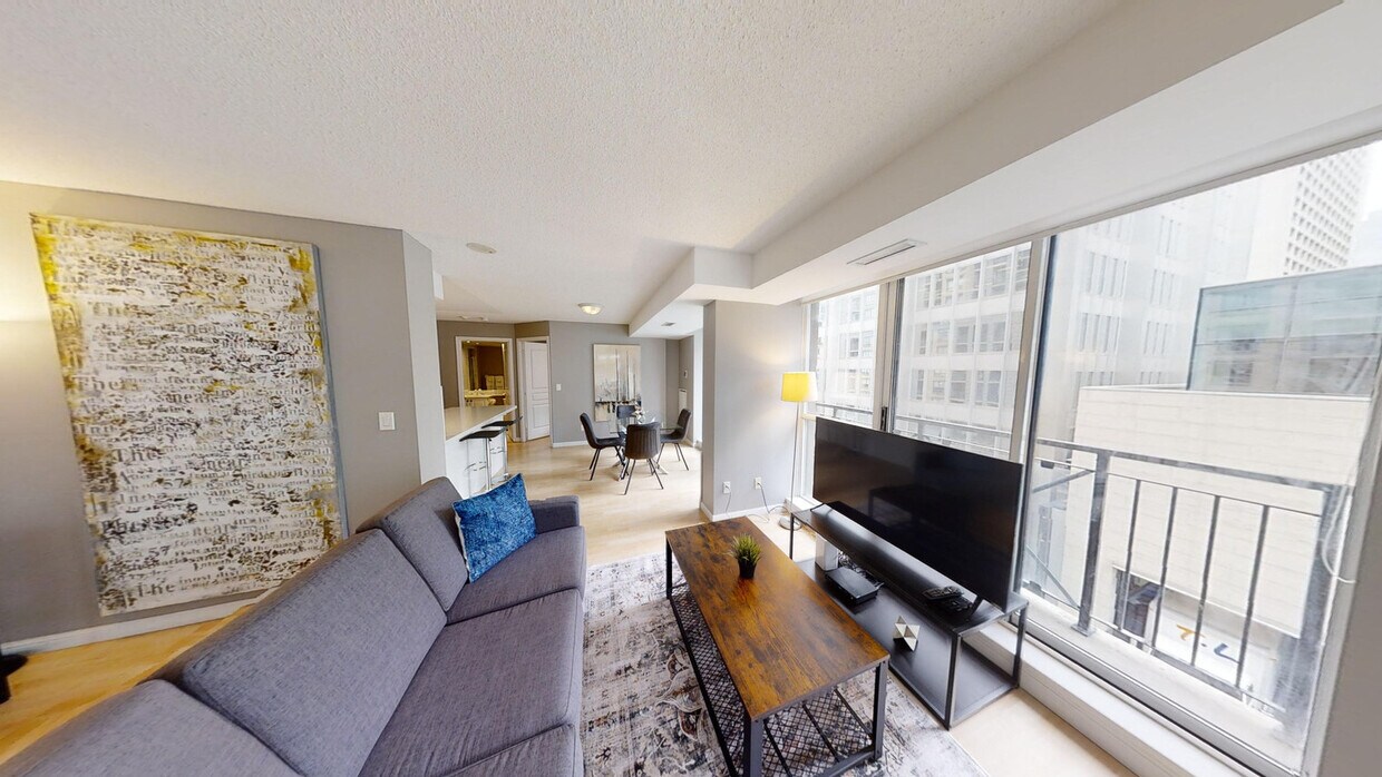 Photo principale - 136 Simcoe St