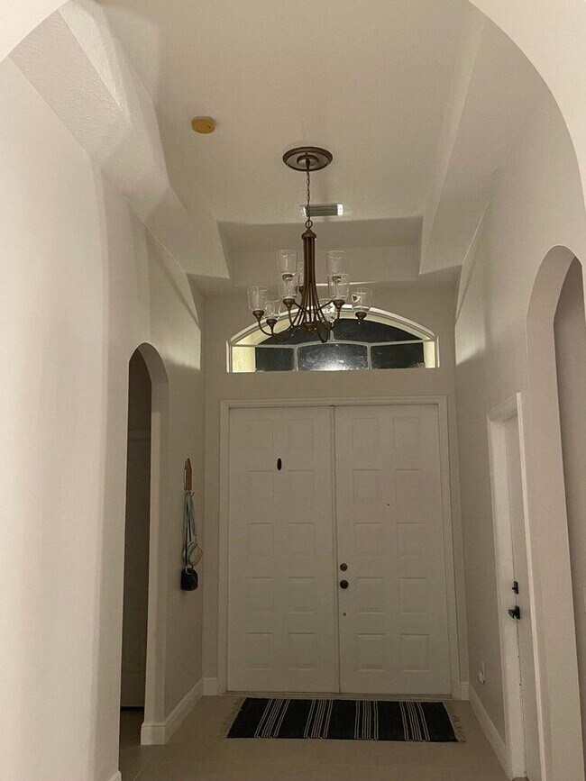 Foto del edificio - 180 Seminole Lakes Dr