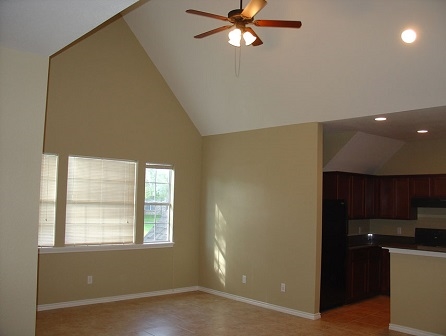 Dining Room - Wolf Creek Condos