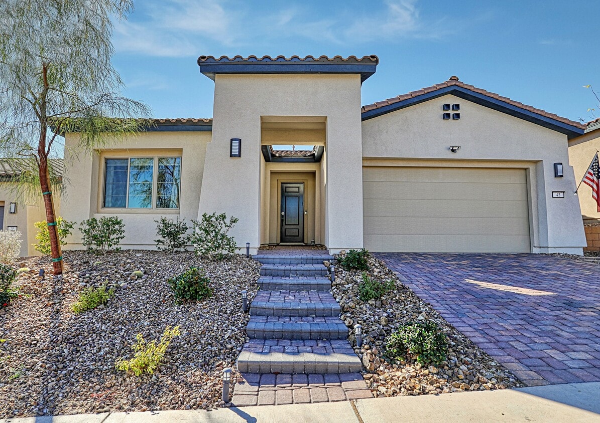 Foto principal - 43 Autumn Palm Ave