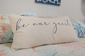 Building Photo - 301 Commerce Way