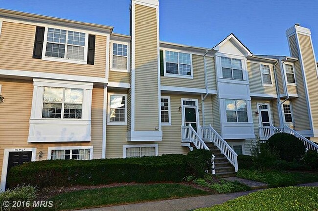 Building Photo - 10911 Postern Ct