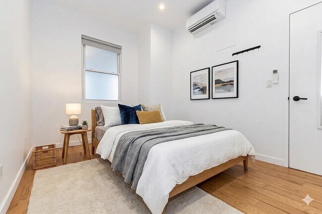 Foto del edificio - 283 Evergreen Ave