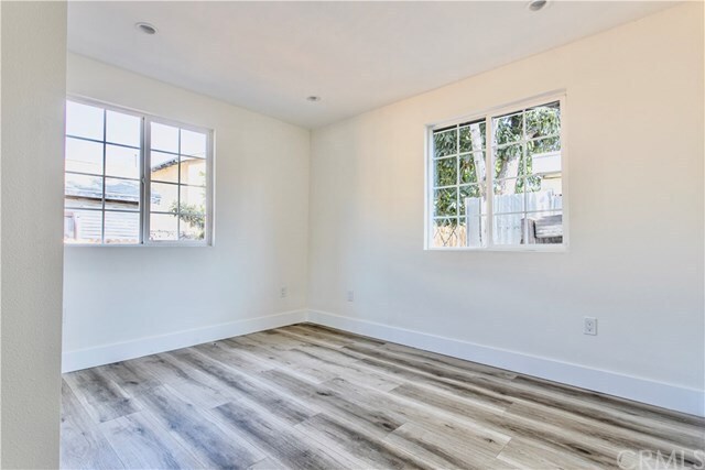 Foto del edificio - 216 S Gage Ave