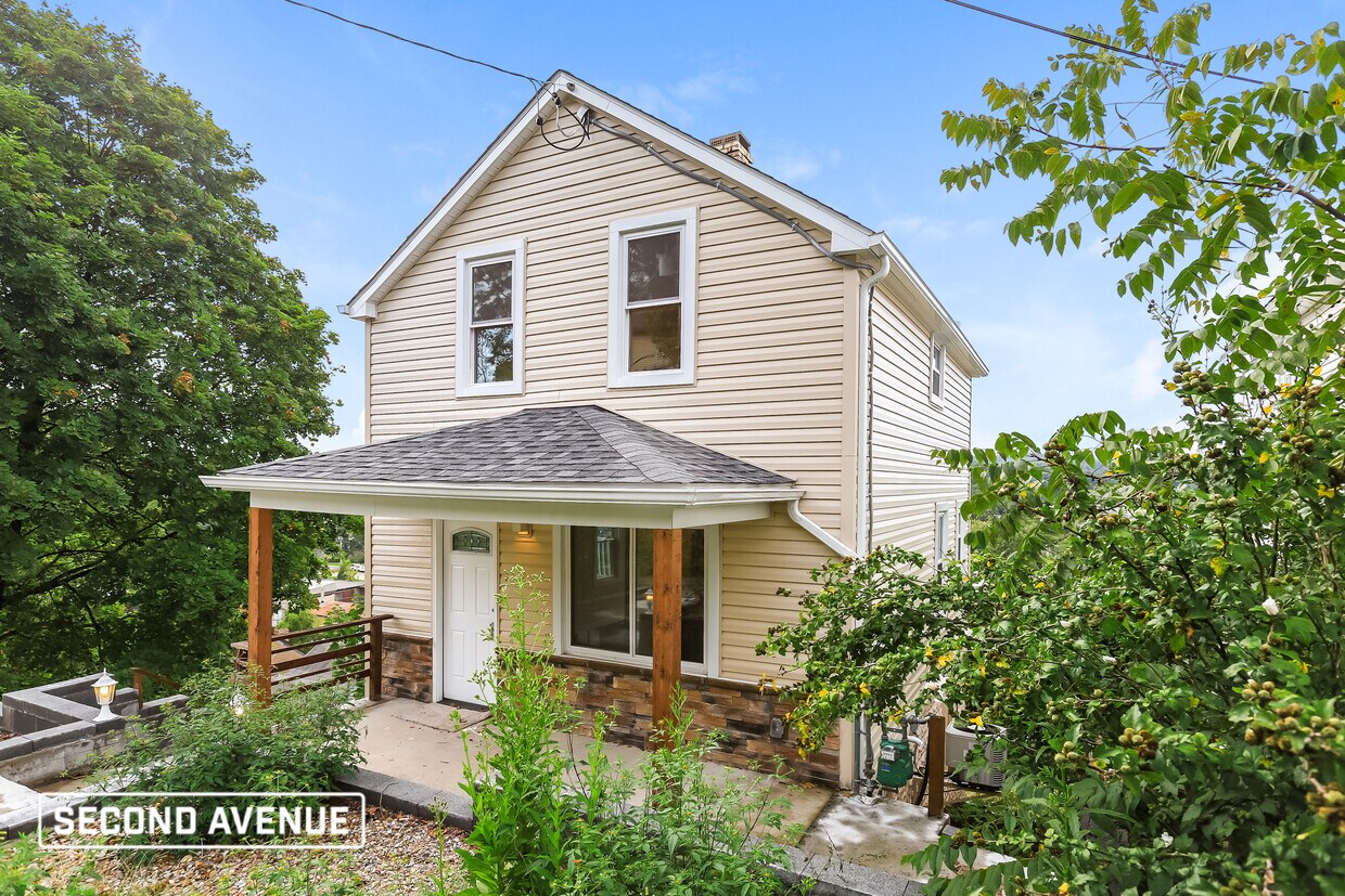 182 Liberty ST House Rental in Bridgeville, PA