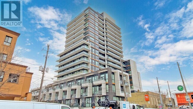 Photo du bâtiment - 1603-1603 Eglinton Ave W
