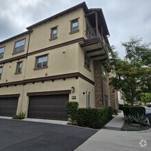 Building Photo - 906 Slate St