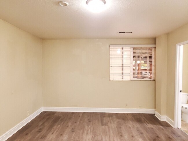 Foto del edificio - 694 S Second St