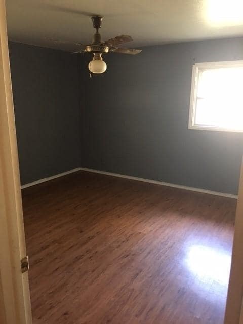 Building Photo - 2413 Sussex Dr