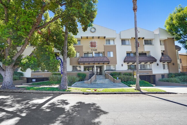 Frente del edificio - 1140 Winchester