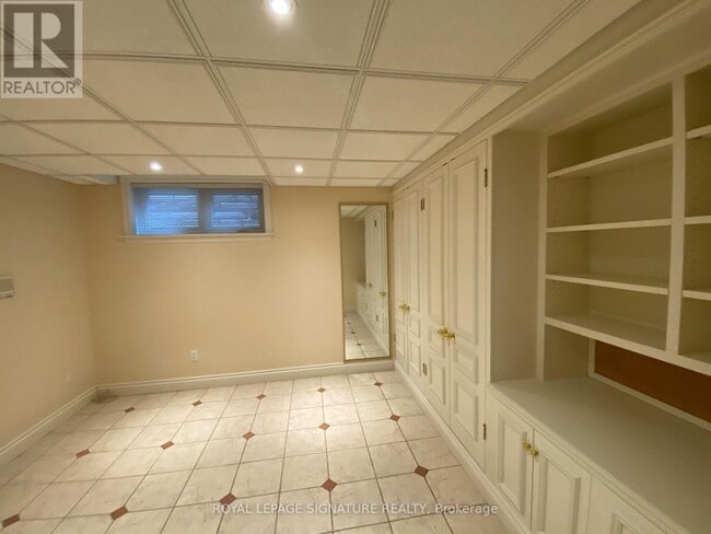 Building Photo - 98 Westmoreland Ave