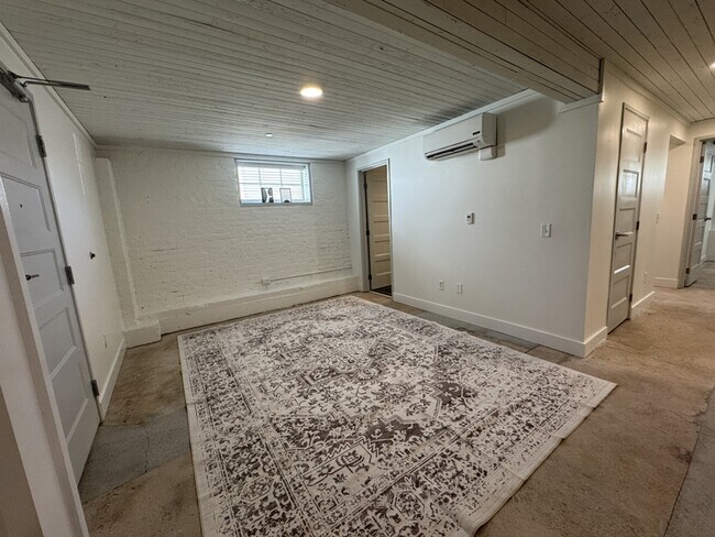 Foto del edificio - 315 W 38th St