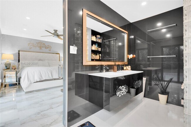 Foto del edificio - 15830 SW 139th Ave