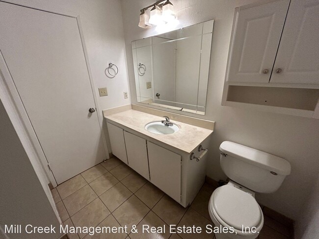 Building Photo - 2 br, 2 bath House - 244 N. Crenshaw