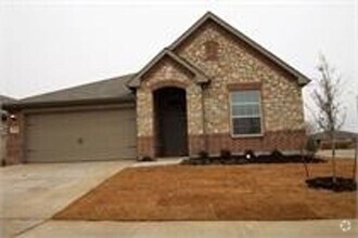 Building Photo - 11900 Castleford Way