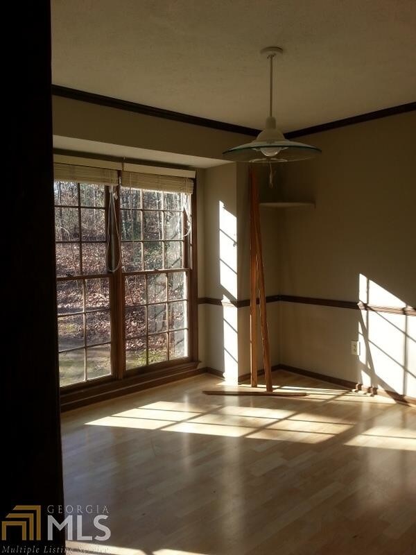 Foto del edificio - 375 Hilo Rd