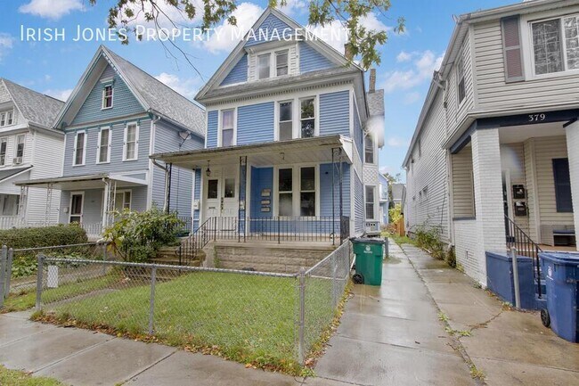 Building Photo - 381 Fargo Ave