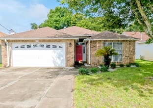 Building Photo - 509 Rush Park Cir