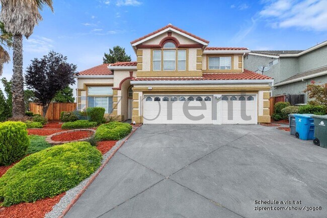 Building Photo - 1001 Sandhurst Dr