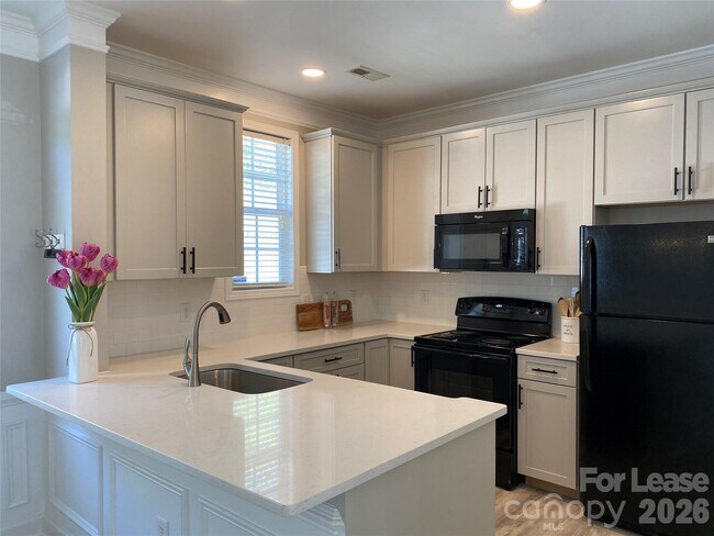 Building Photo - 9737 Longstone Ln