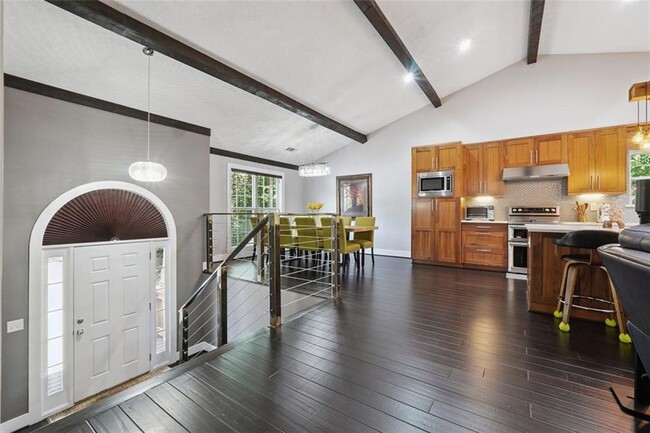 Foto del edificio - 3941 Pine Gorge Ct NE