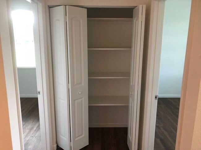 Hall Closet - 3064 Willow Rd