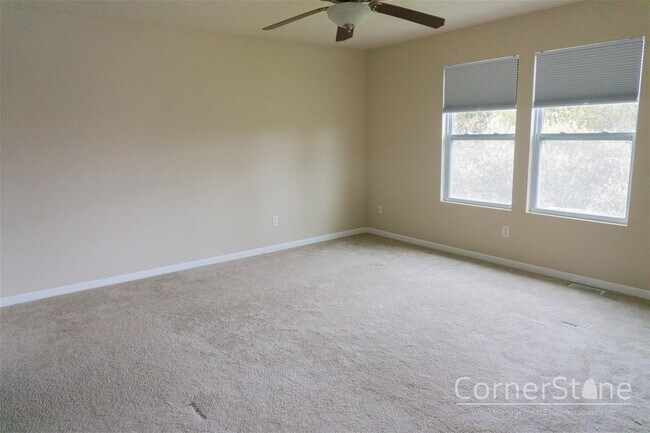 Foto del edificio - 9720 Platinum Pointe Dr