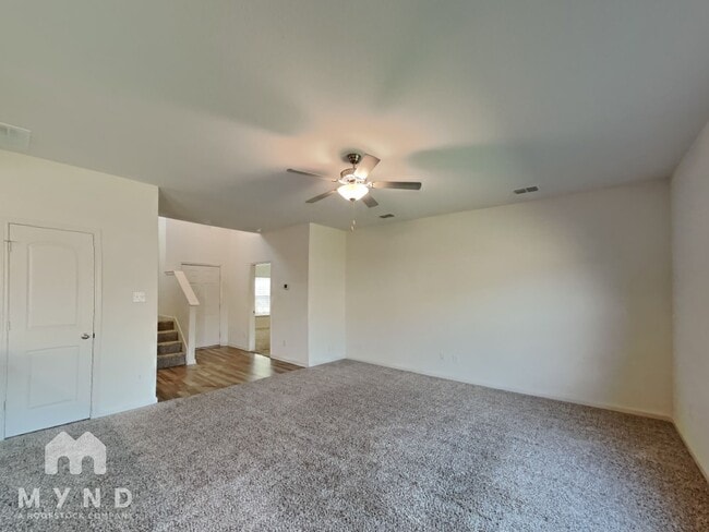 Foto del edificio - 13638 Logan Pass Dr