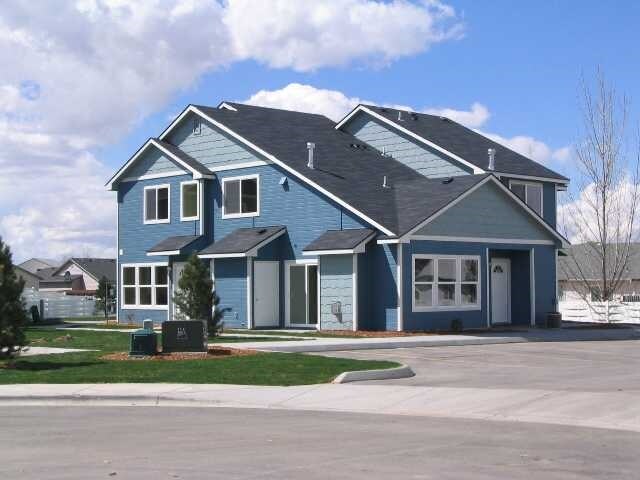 Building Photo - Art Court Townhomes