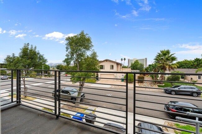 Foto del edificio - 5394 Redding Rd