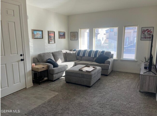 Foto del edificio - 14309 Bill Lazor Pkwy