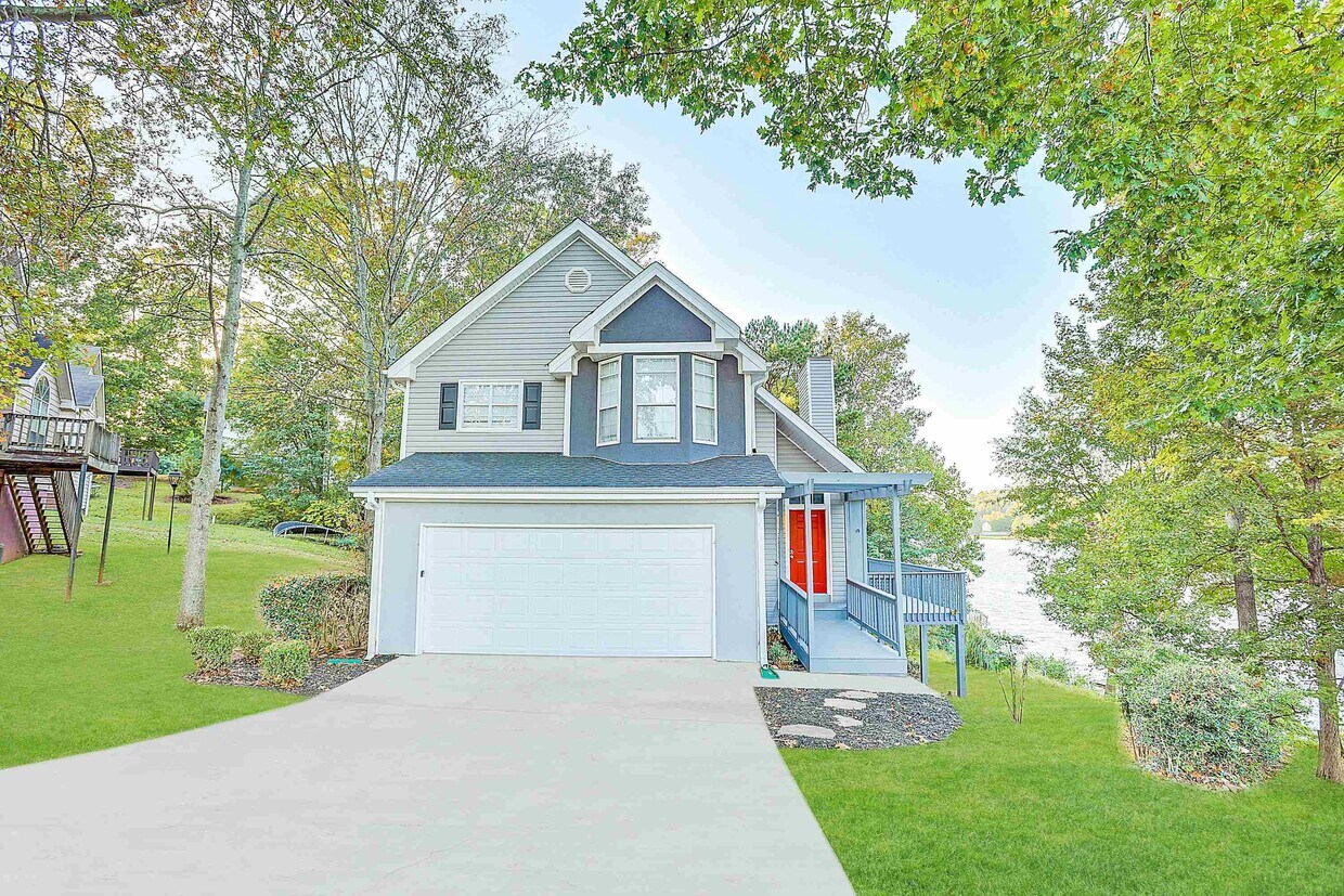 Foto principal - 695 Shore Pl