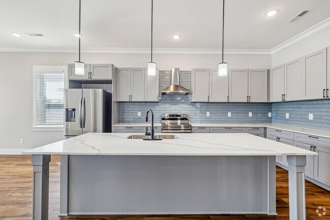 Building Photo - Chartwell Commons at Beechcroft