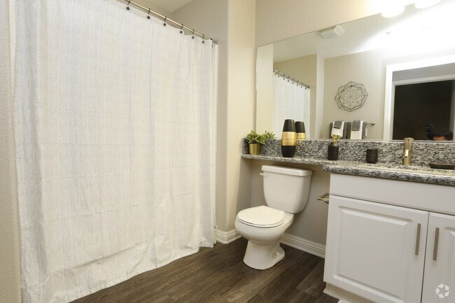 Baño - Allure at Camarillo