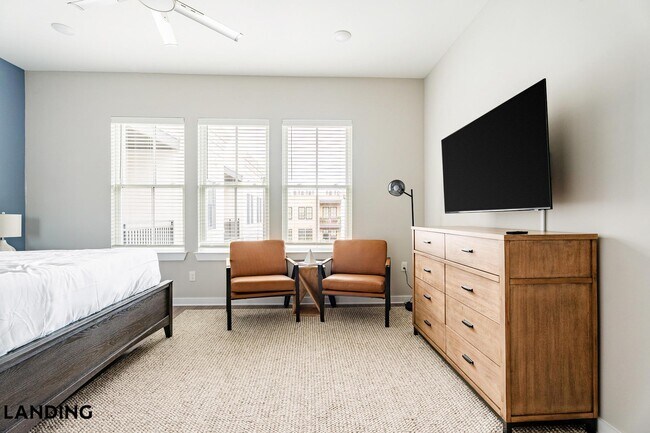 Building Photo - 301 Passage Way