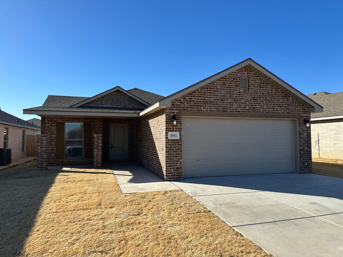 Foto principal - 3 bed 2 bath Move In Ready - Frenship ISD