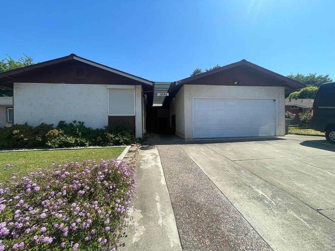 Primary Photo - Southwood Home