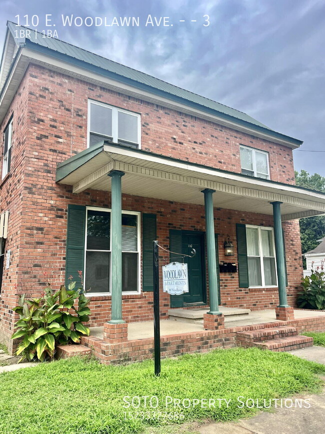 Building Photo - 110 E Woodlawn Ave