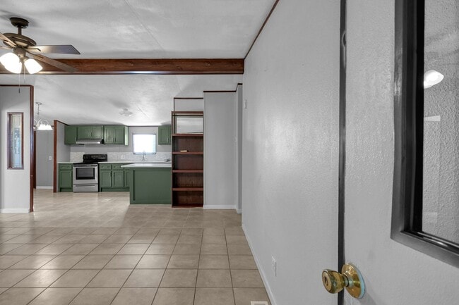 Building Photo - 14287 Forest Cir